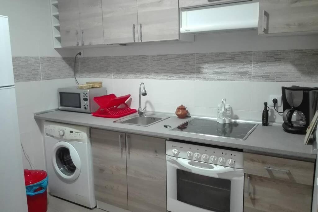 Vivienda Vacacional El Molino Argamasilla De Alba ภายนอก รูปภาพ